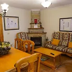 Casa Mercedes-puertomingalvo *