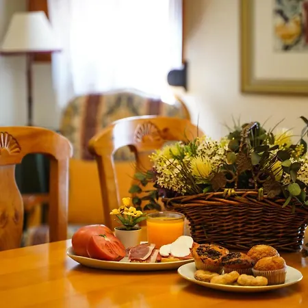 בית נופש Casa Mercedes-puertomingalvo