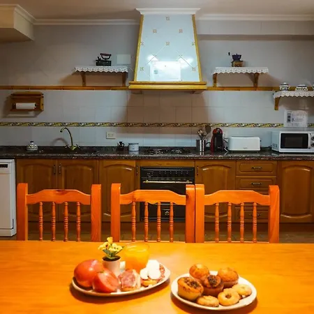 Holiday home Casa Mercedes-puertomingalvo