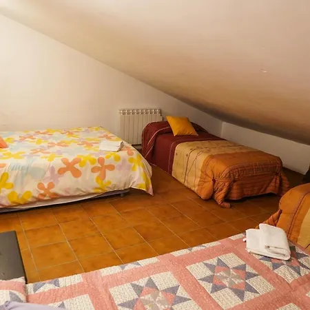 Casa Mercedes-puertomingalvo *